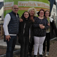 Fam. Rogler zur Erholung im Kinderhospiz Tambach-Dietharz, Petra Zehe zu Besuch
